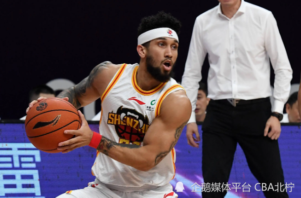 28圈首页上海海港发布备战花絮,最后时刻主帅复盘,CBA常规赛任务艰巨,医务组通报恢复的简单介绍