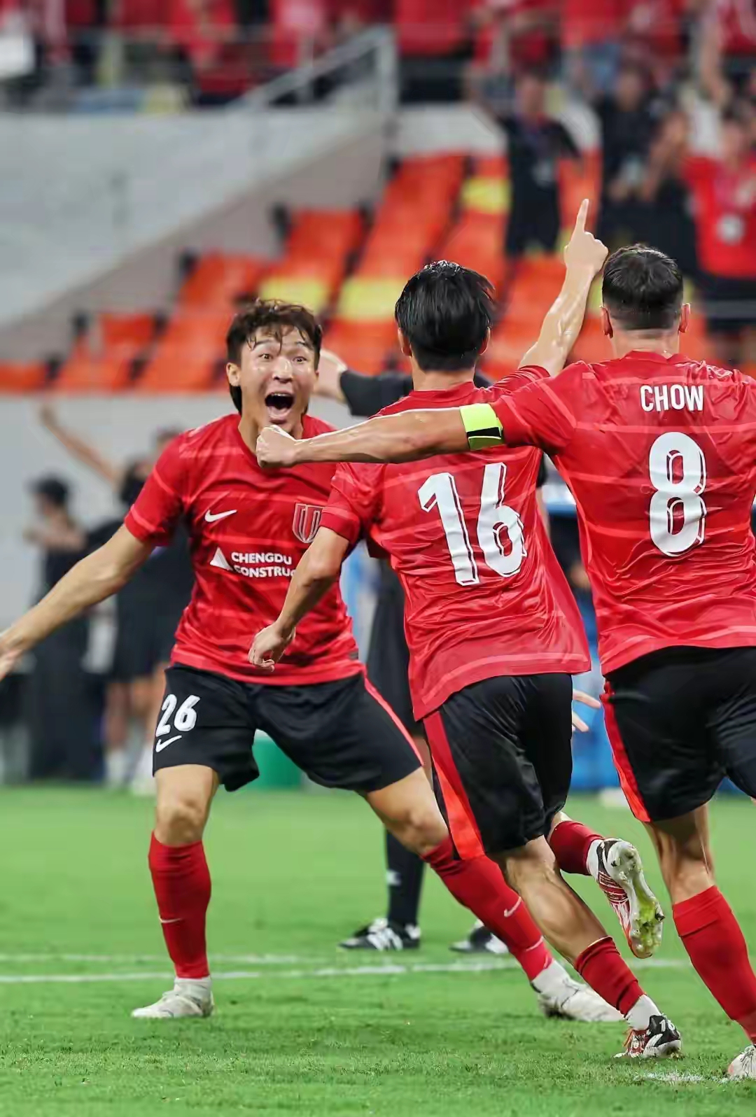 28圈首页里程碑夜成都蓉城主帅复盘；德甲冲刺阶段刷纪录；球迷炸锅；轮换策略成焦点的简单介绍